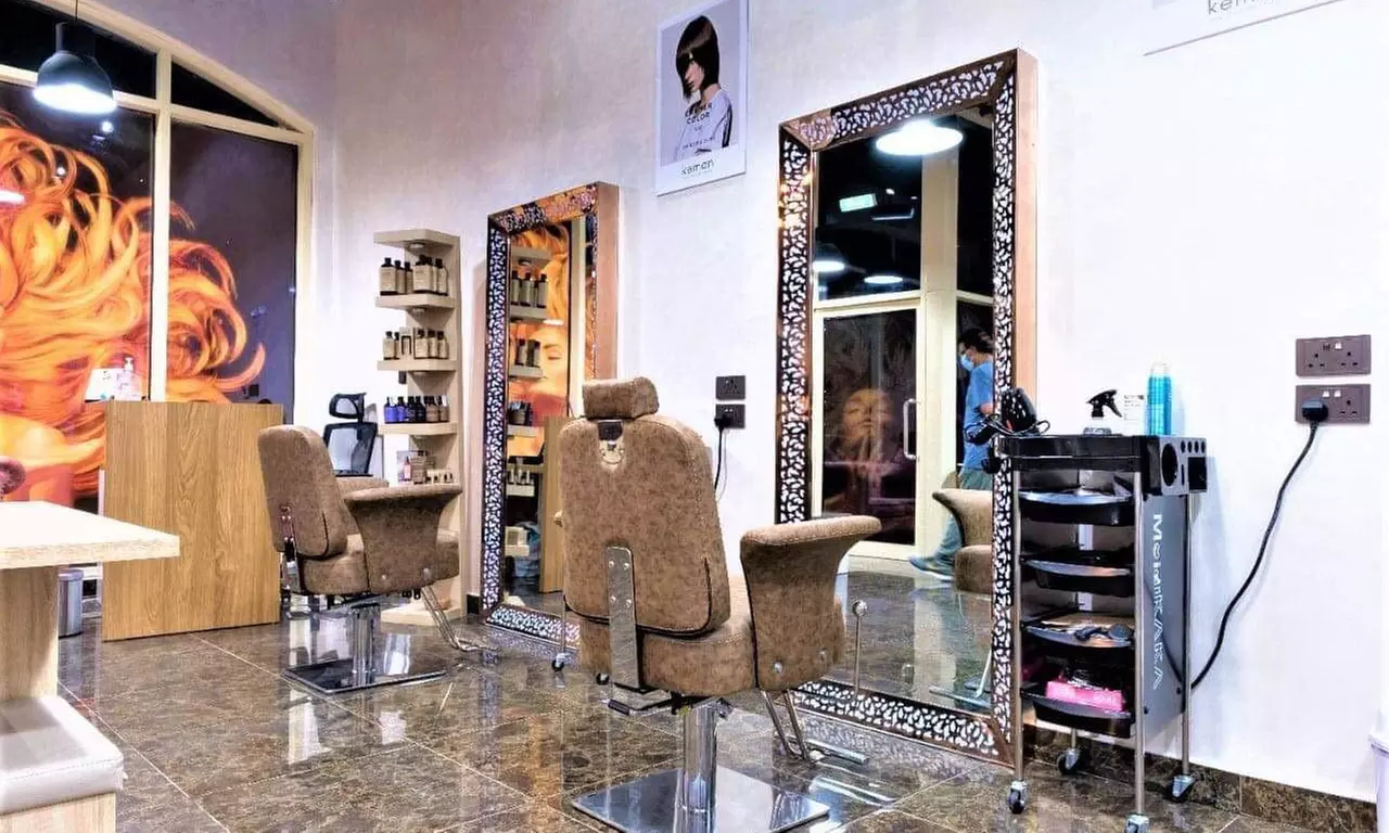 Get Refreshing Experience: Normal or Special Moroccan Bath