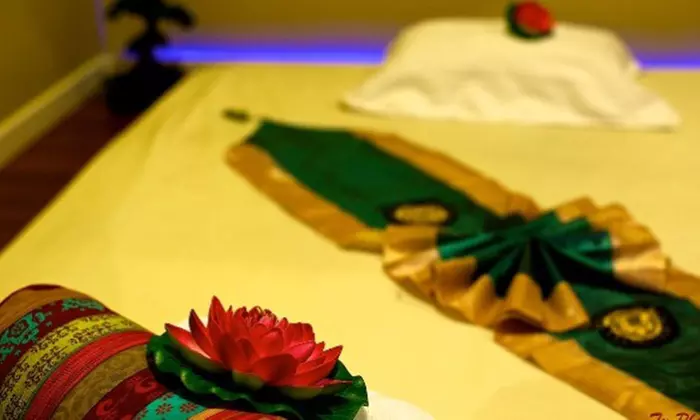 Ressourcez-vous avec un modelage thaï ou un rituel complet avec hammam