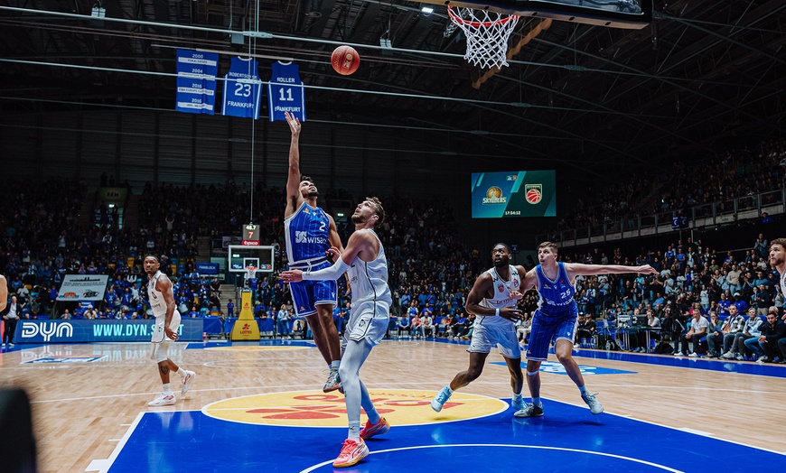 Image 8: Frankfurt SKYLINERS: 2 Sitzplatz-Tickets am So. 12.01.25