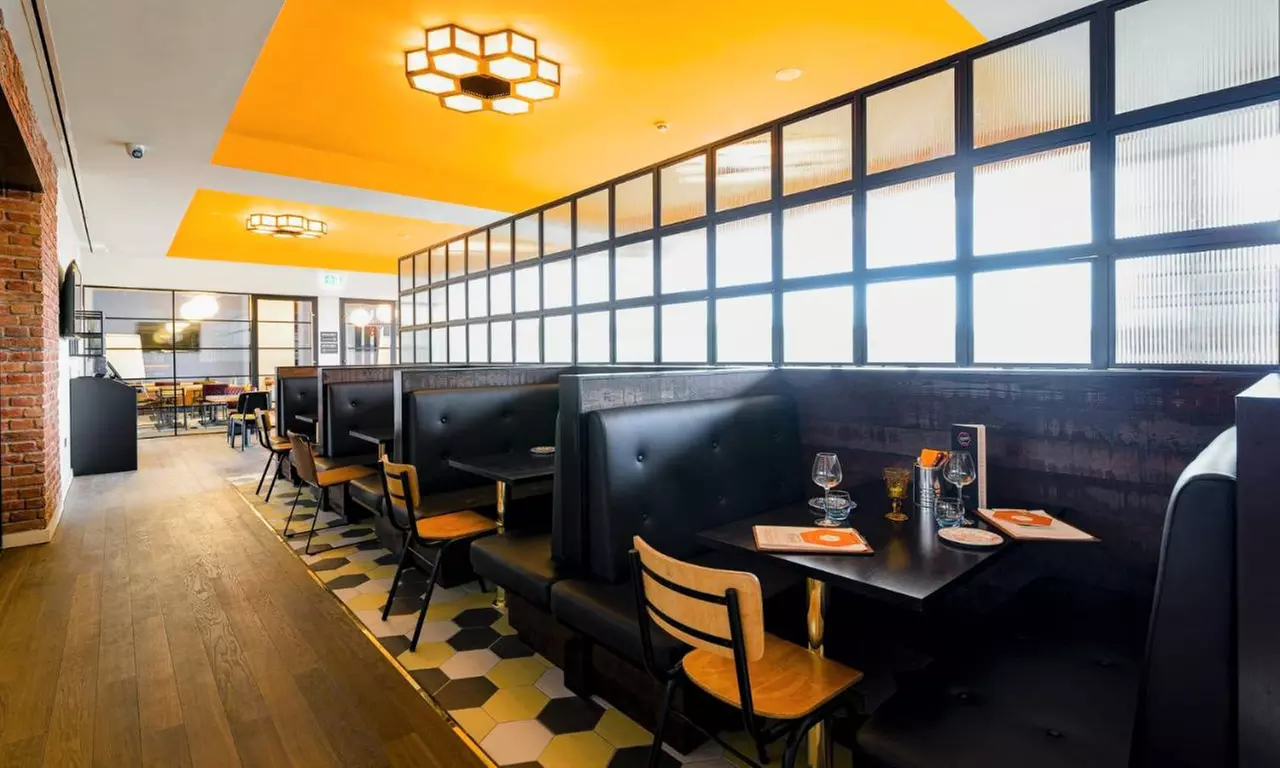 Somerset: Standard Double Room with En Suite and Breakfast