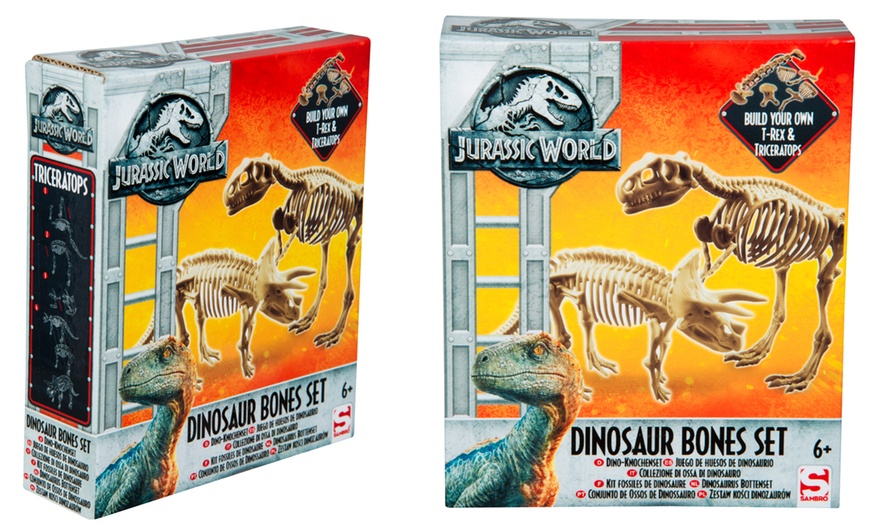 Image 2: Jurassic World Dino Bones Set