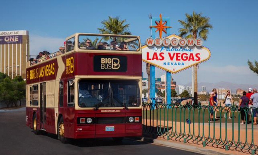 Image 2: Las Vegas: Activities and Attractions Pass