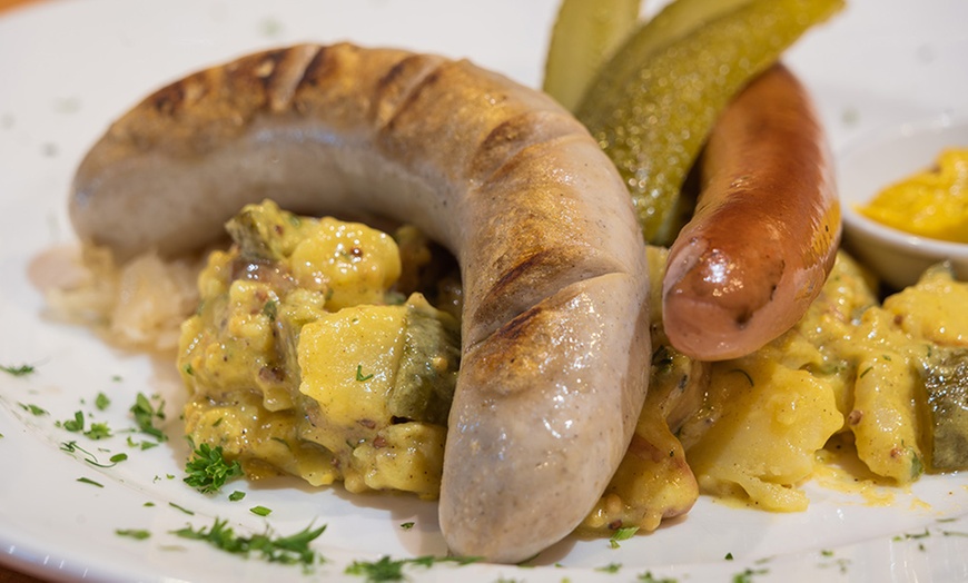 Image 9: German 3-Course Dining with Beer