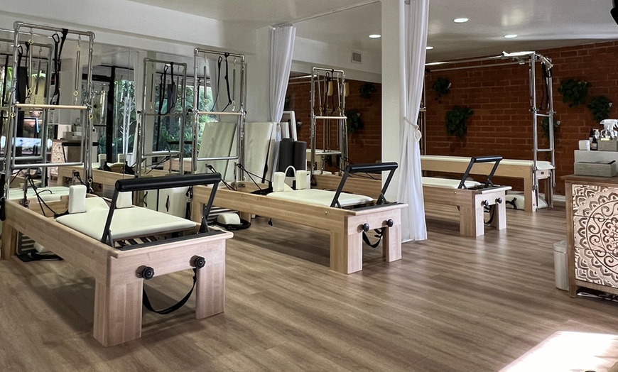 Image 5: 3, 5 Or 10 In Semi-Private Group Classes