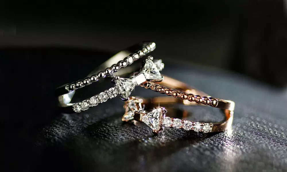 1 ou 2 bagues double avec Nœud, ornées de cristaux Swarovski® - Second Medium