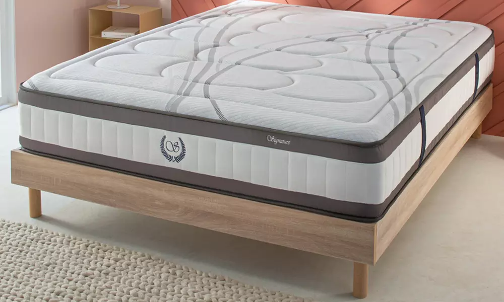 Matelas Signature hybride 30 cm, mémoire de forme et ressorts ensachés