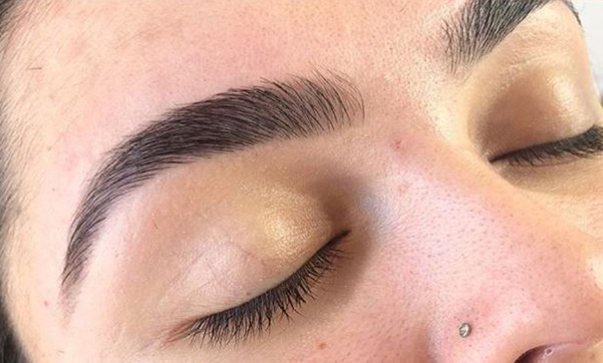 Image 2: Microblading inkl. Nachbehandlung