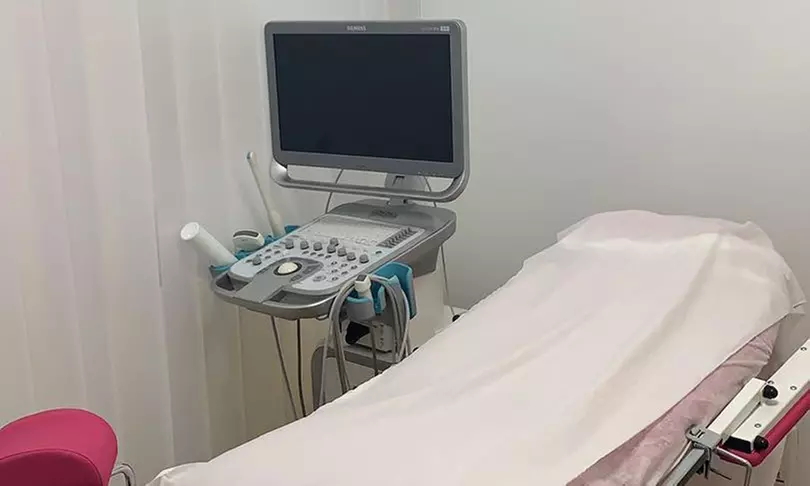 Revisión ginecológica con ecografía de útero en Ct Medical