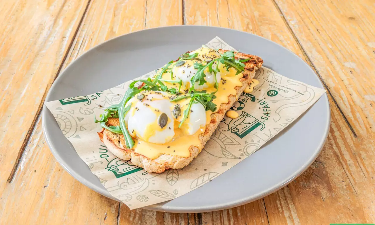 Brunch o merienda Salvaje con 3 pases, bebida y zumo para 2 o 4