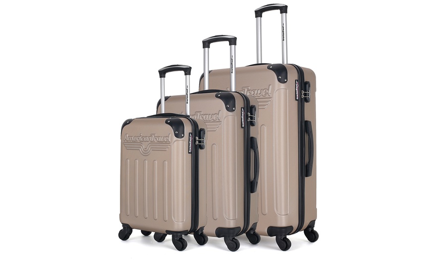 Image 19: Set of Three Suitcases