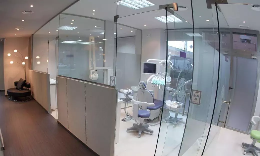 Limpieza o blanqueamiento dental