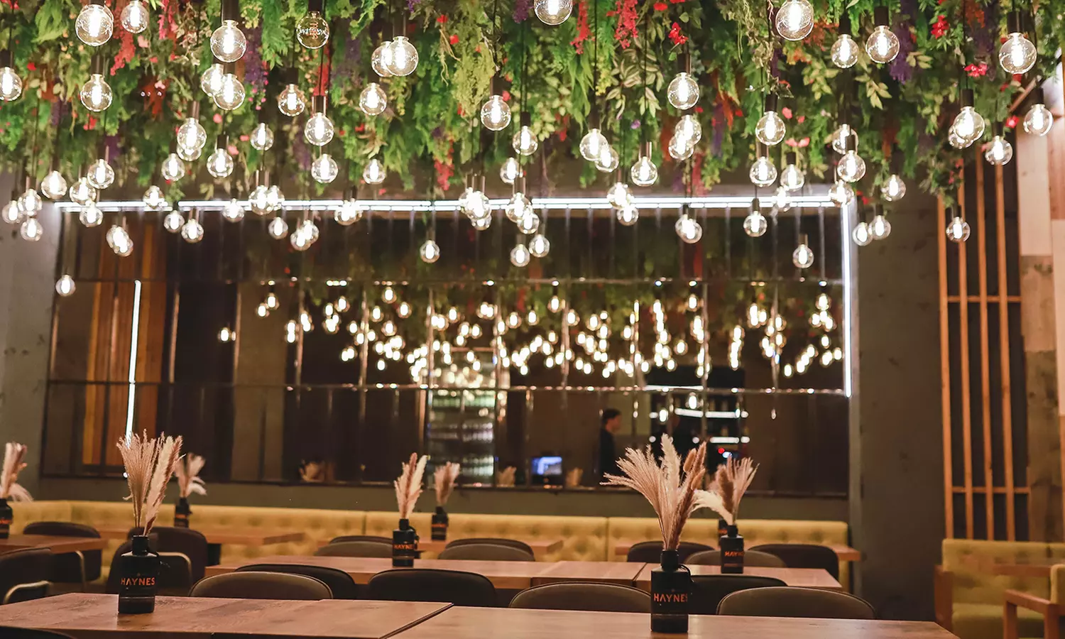 Premium Burger mit Beilage & Dessert nach Wahl für 1, 2 oder 4 Pers.