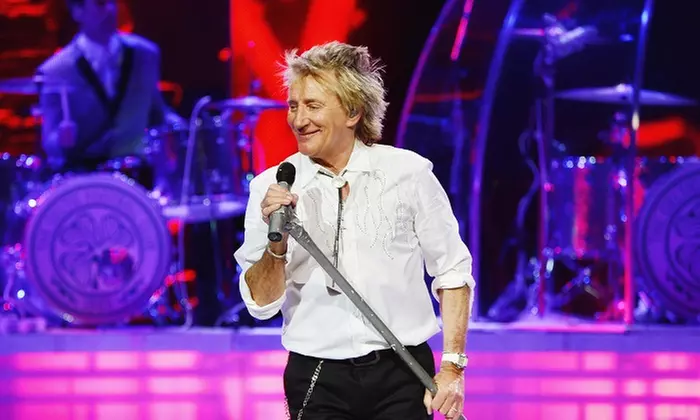Rod Stewart with Special Guest Cyndi Lauper on August 29 at 7:30 p.m. - Primary Image