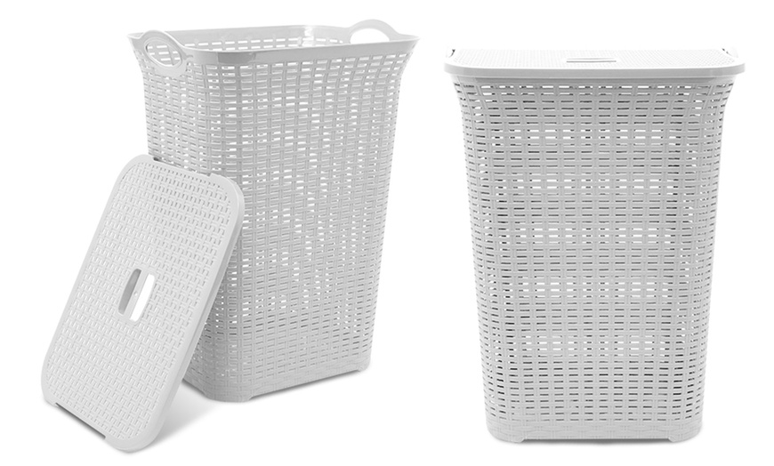 Image 8: 50L or 75L Laundry Basket