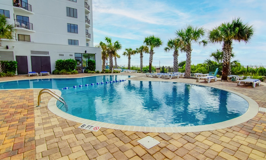 Palace Resort: Oceanfront Myrtle Beach Resort | Groupon Getaways