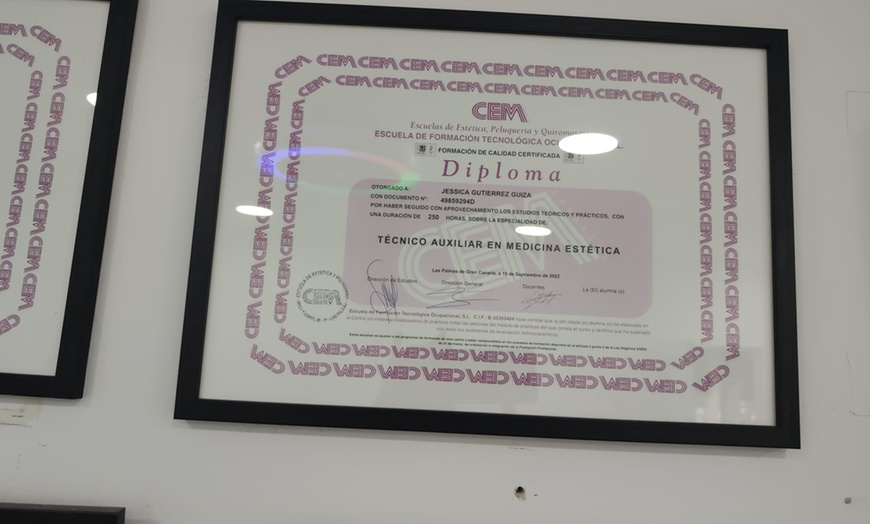 Image 11: Microblading de cejas o micropigmentación de labios a elegir para 1