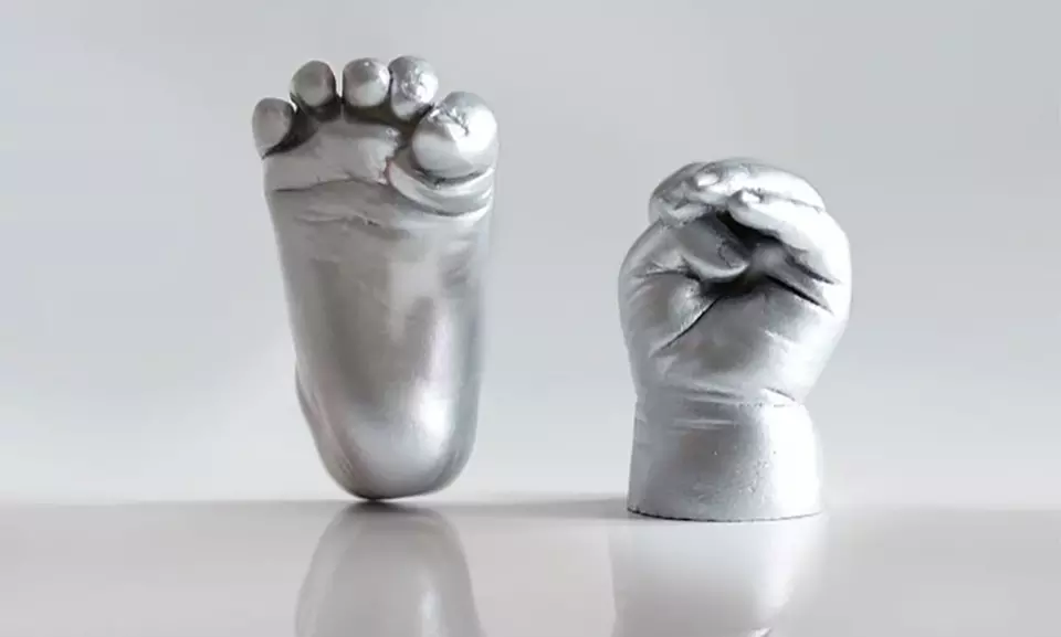 3D-Abdruck-Set für Kinderhand und -fuß in Silber oder Gold - Primary Image