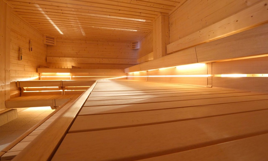 Image 10: Tageskarte: Sauna inkl. Peeling