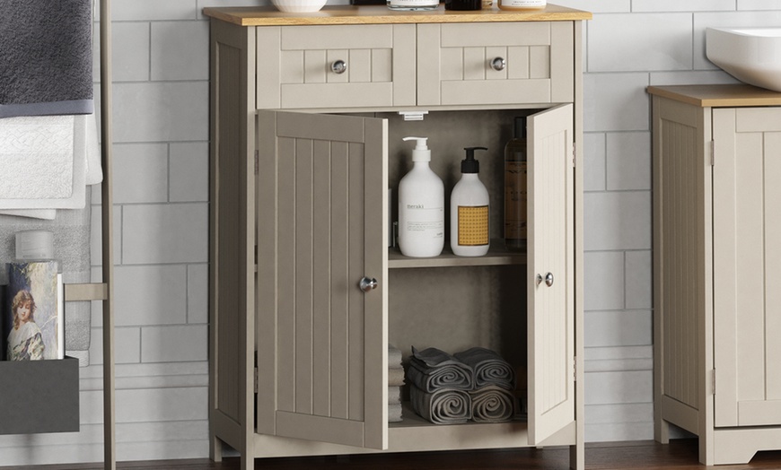 Image 14: Bathroom Cabinet Range