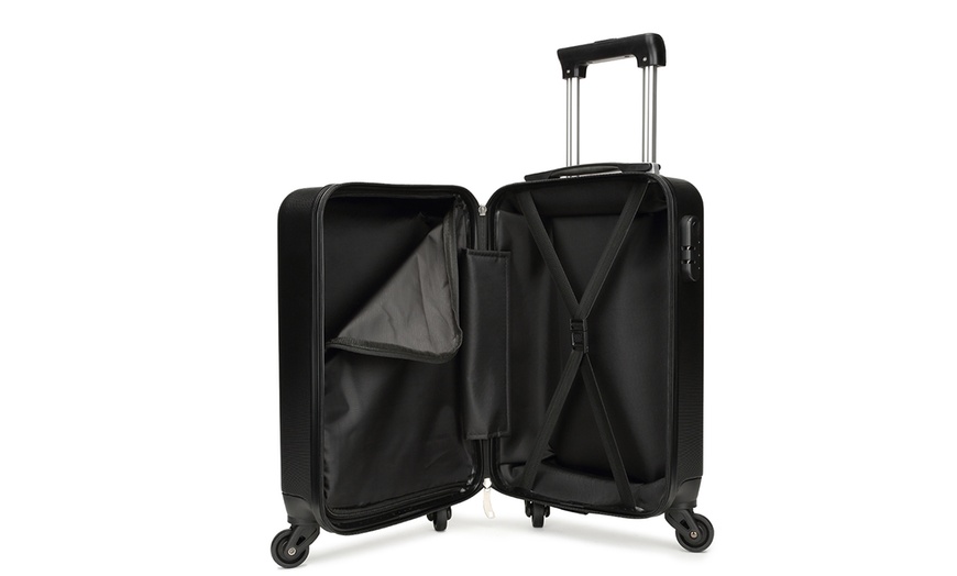 Image 7: Kono Grey Suitcase Range