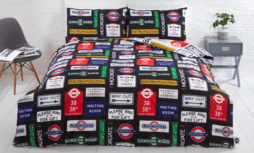 Image 1: TFL Printed Reversible Duvet Set