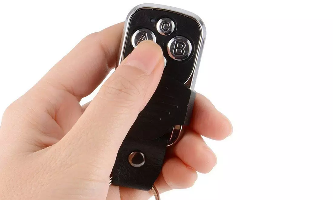 1, 2, 3, 4, 5 ou 10 télécommandes universelles copieuses 433,92 Mhz G-Motions - Primary Image