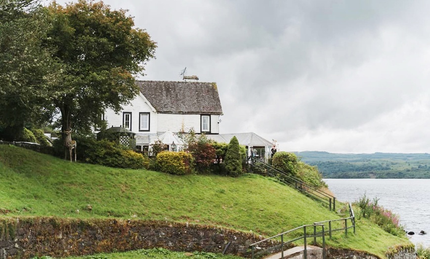 Image 6: Delight in Prosecco Afternoon Tea for 2, 3, or 4 with Scenic Backdrop