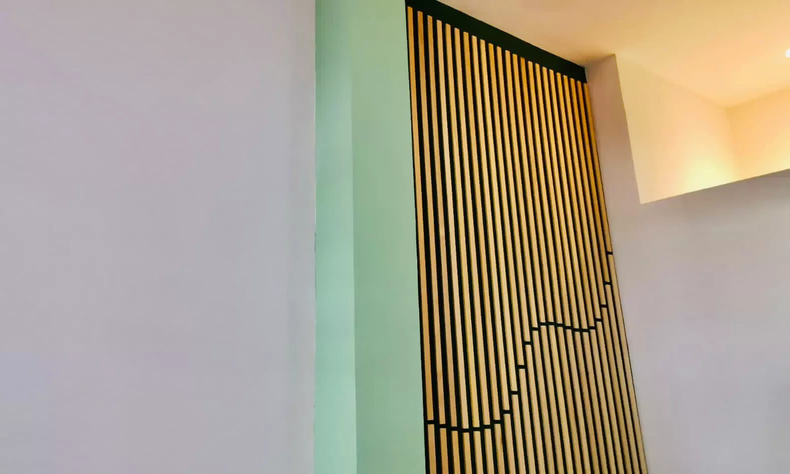 Cuidado de pestañas y cejas en Savia beauty bar