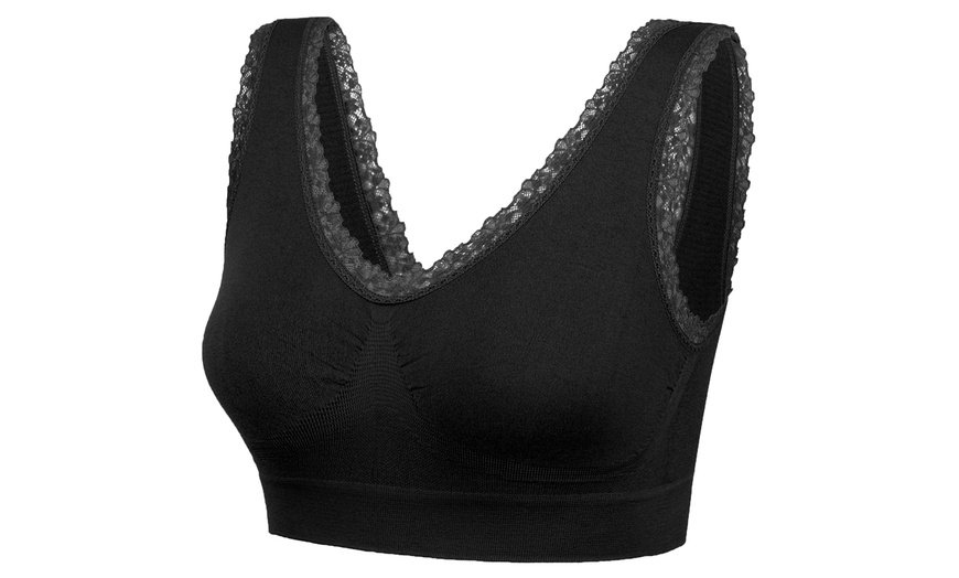 Image 3: Women's Seamless Bras
