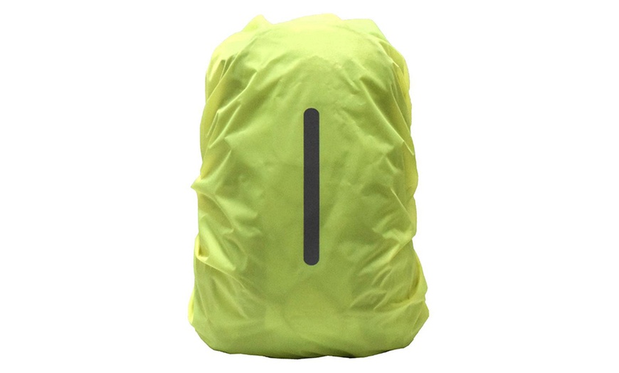 Image 6: Waterproof Backpack Cover