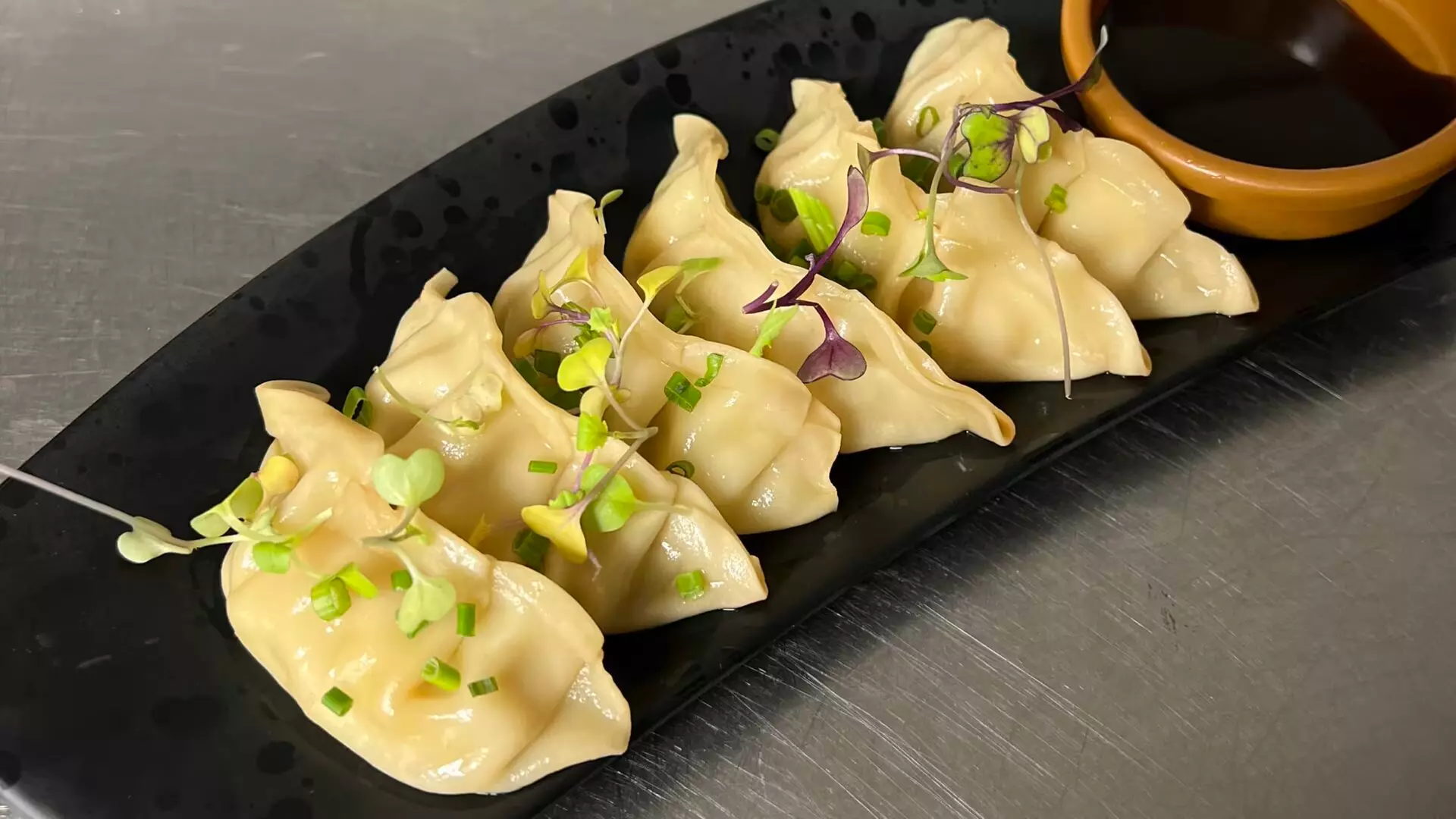 Cena romántica con bebida y copa en Sevilla, junto a plaza Nueva