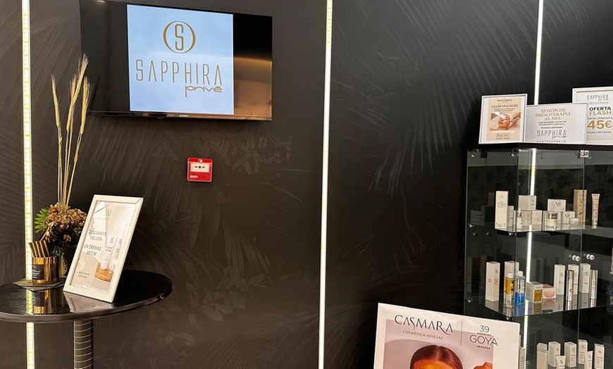 Image 8: 2 o 4 sesiones de lipoláser corporal efecto reductor en zona a elegir