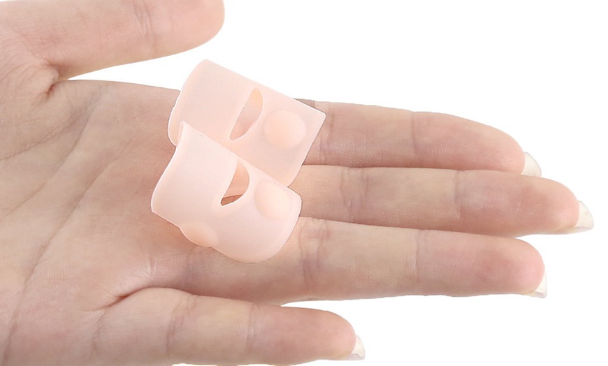 Image 3: One, Two or Five-Pack Of Silicone Ingrown Toenail Protector