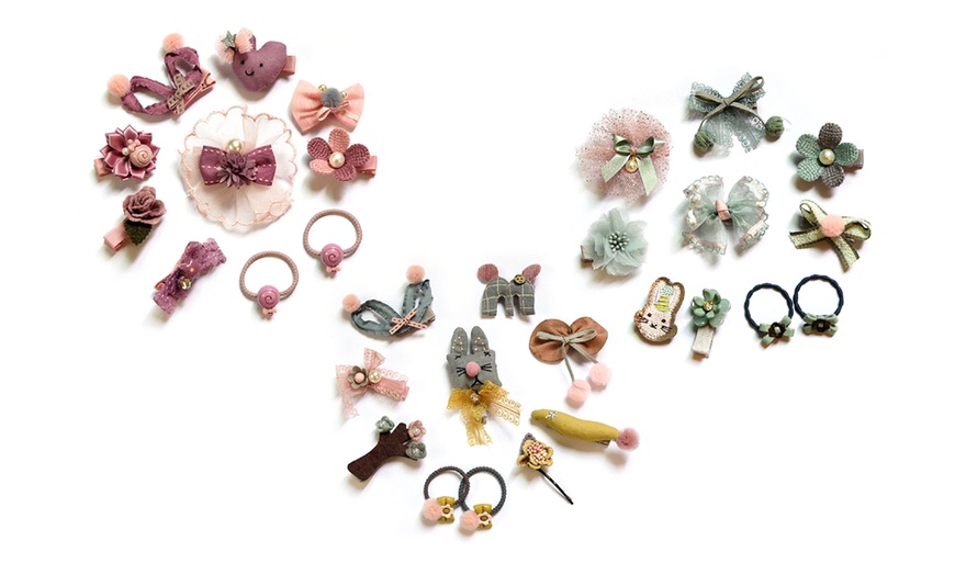 Image 31: Children's Hair Clips