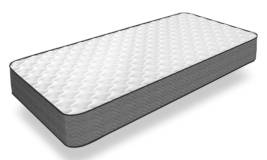 Image 6: Gude Night 7 inch Deep Memory Foam Quilted SprIng Mattress 