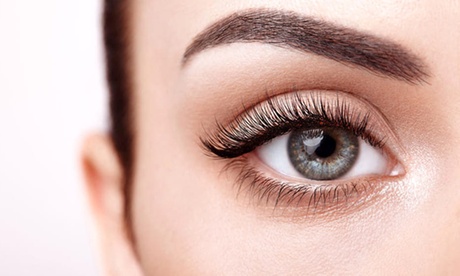 Una seduta di laminazione ciglia per una o 2 persone al centro Carmen Carone PMU Specialist (sconto fino a 39%)