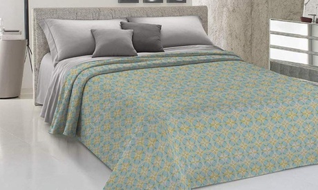 Copriletto in piquet di cotone, disponibile in 2 dimensioni e 2 colori
