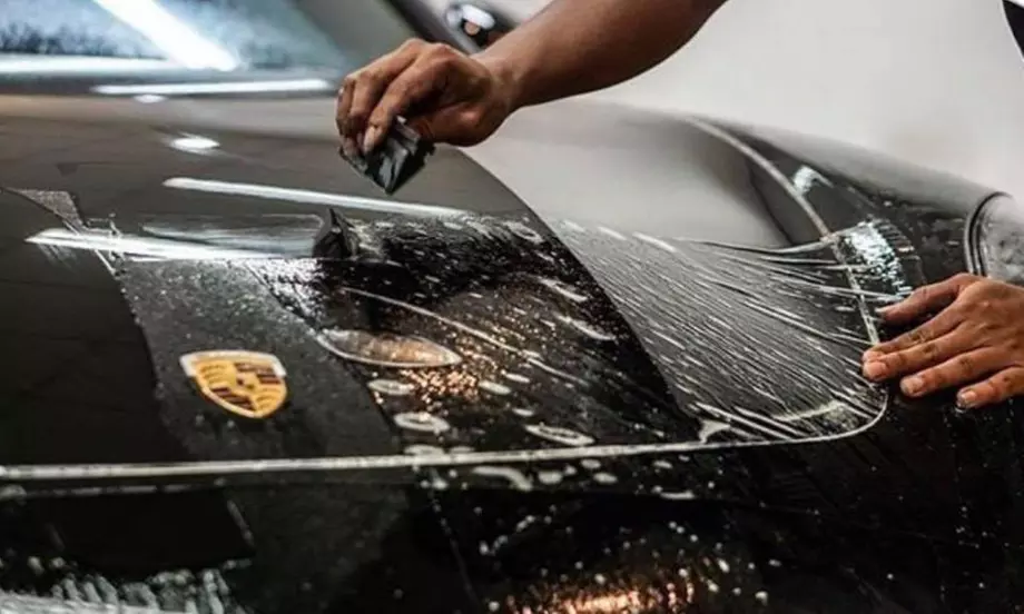 Film de protection pour voiture (comprenant plusieurs pièces) au choix