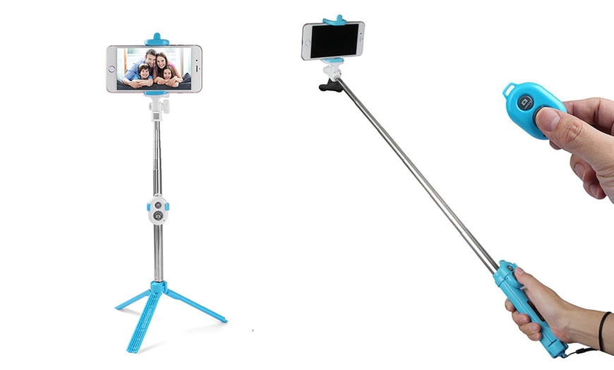 Image 6: Monopod/Tripod with Remote 