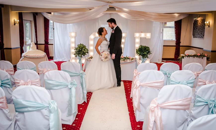 Image 2: Wedding Package