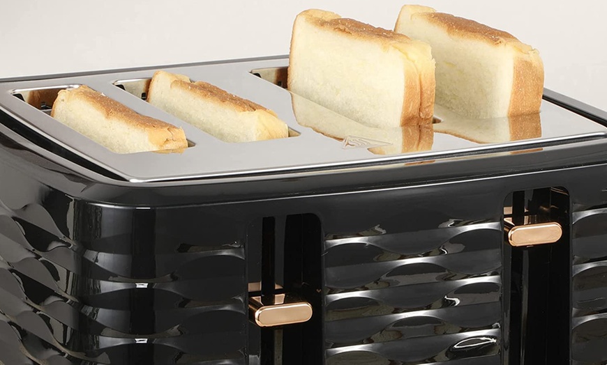 Image 5: HomCom 1.7L Kettle and 1600W Toaster Set