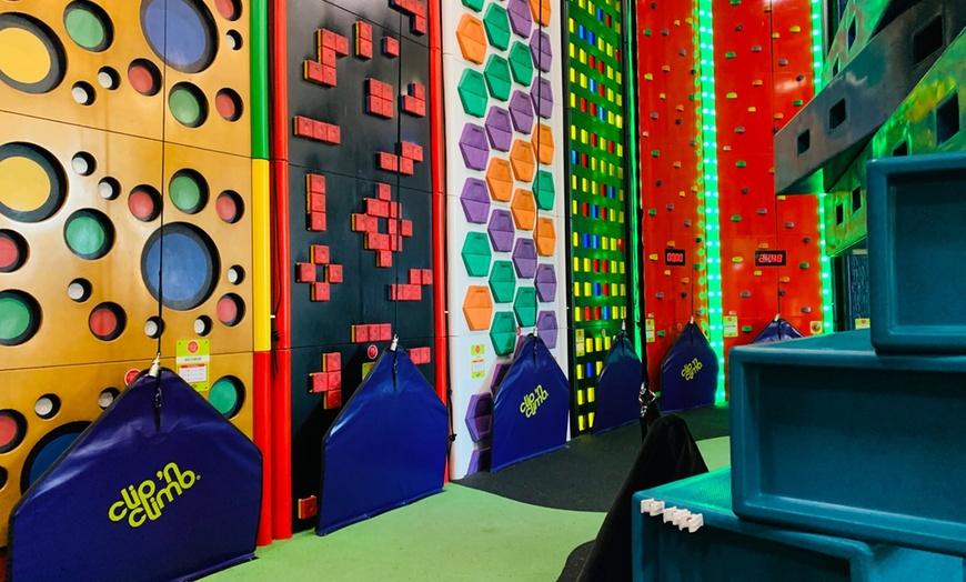 Image 2: 70-minute Climbing Experience at Clip N Climb Derby