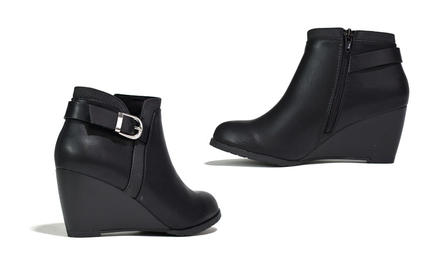 Image 17: Women's Wedge Heel Ankle Boots