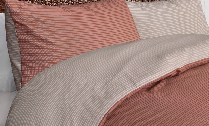 Image 9: Smart Living Soft Reversible Pinstripe Duvet Set 