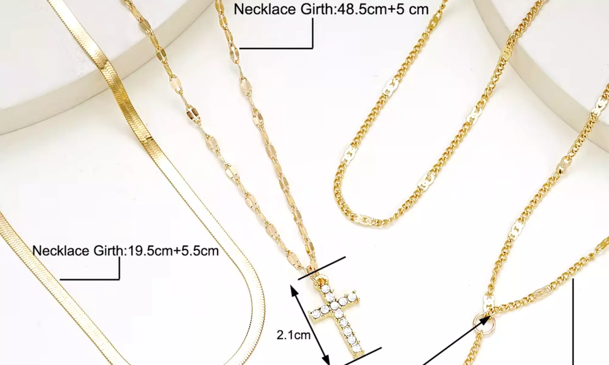 Juego de 4 collares multicapa dorados