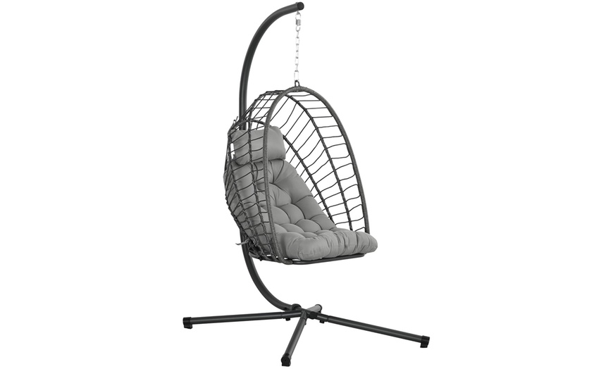 Image 5: Outsunny Rattan-Effect Hanging Egg Chair