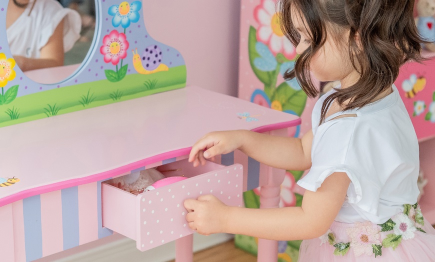 Image 13: Kids' Vanity Table and Stool Set