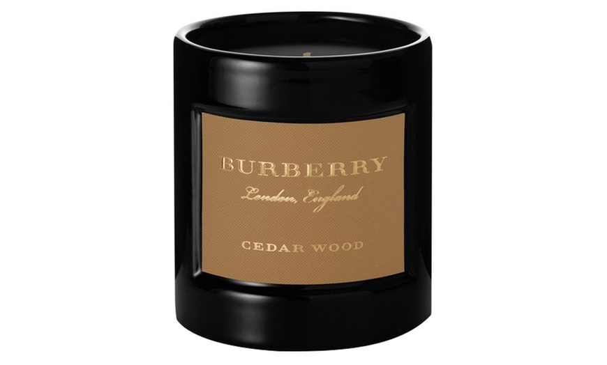 Image 3: Burberry Home Scented Jar Candle