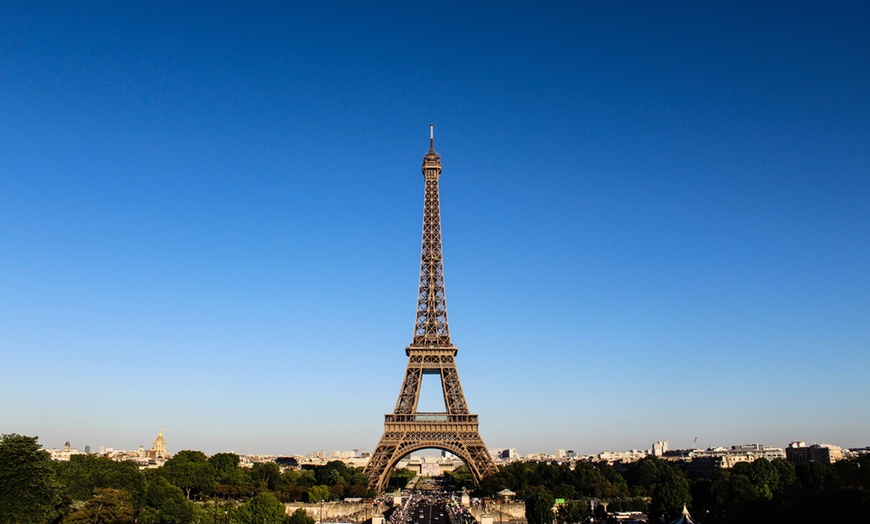 Image 1: ✈ Paris: 2-4 Nights with Return Flights