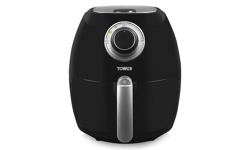 Image 3: Tower Air Fryer with Accessories